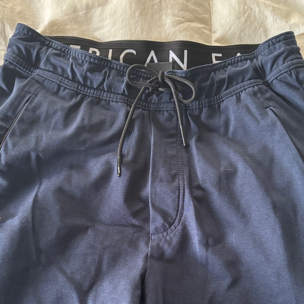 American Eagle Outfitters Men's Navy Joggers, Small